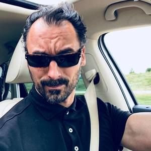 Meet your Posher, Robert